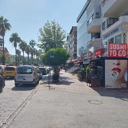 200 Meters From The Beach In The Center Of Alanya *