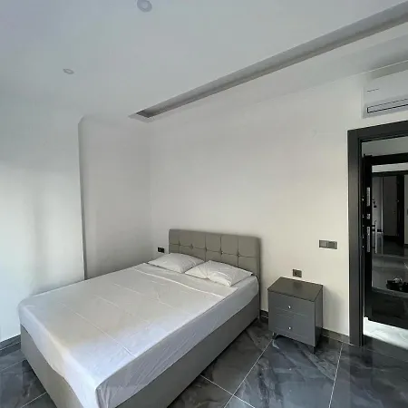 200 Meters From The Beach In The Center Of Alanya Daire