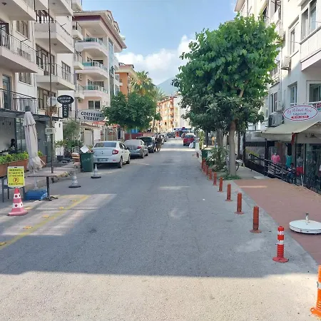 Daire 200 Meters From The Beach In The Center Of Alanya *