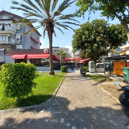 Daire 200 Meters From The Beach In The Center Of Alanya *